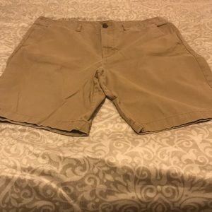 Old navy men’s khaki shorts